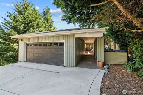 4609 144th Pl SE, Bellevue, WA 98006