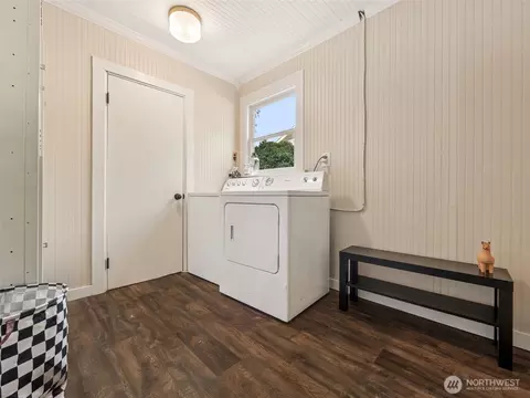 1921 Division St, Enumclaw, WA 98022 photo 9
