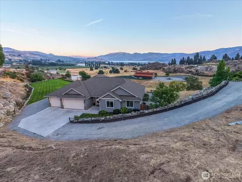 95 Proctor Blvd, Manson, WA 98831