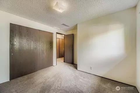 Bedroom - 114 212th St SE, Bothell, WA 98021 photo 4 of 4