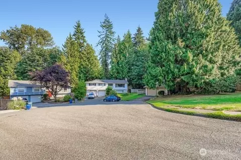 Exterior - 114 212th St SE, Bothell, WA 98021 photo 3 of 5