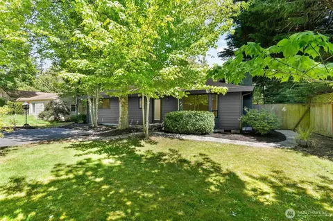 5410 240th St SW, Mountlake Terrace, WA 98043
