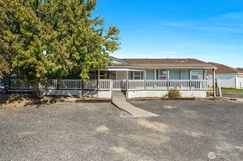 5426 Crystal Springs Pl NE, Moses Lake, WA 98837