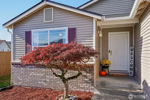 Exterior - 1205 Boatman Ave NW, Orting, WA 98360 photo 2 of 8