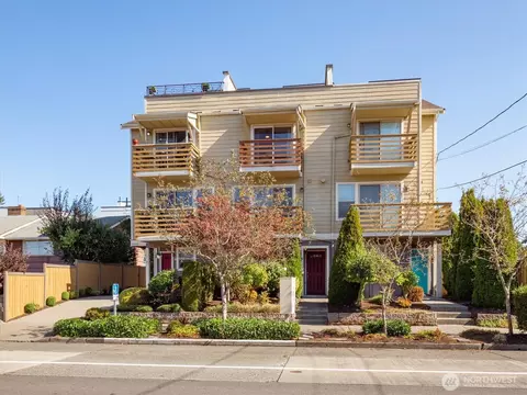 9220 16th Ave SW #B, Seattle, WA 98106