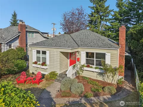 7016 34th Ave NE, Seattle, WA 98115