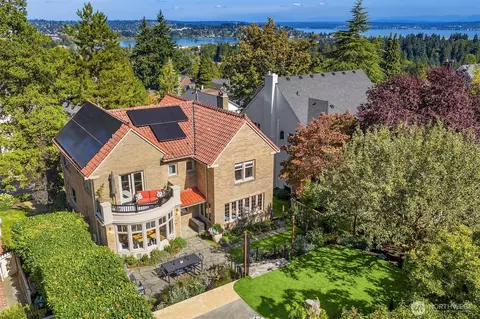 Exterior - 2055 E Crescent Dr, Seattle, WA 98112 photo 11 of 12