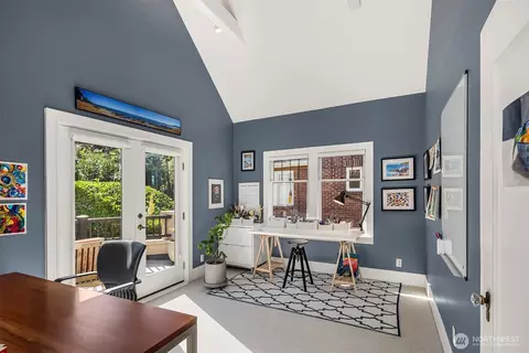 Other - 2055 E Crescent Dr, Seattle, WA 98112 photo 5 of 6