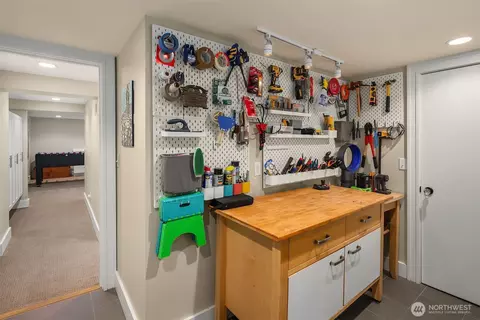Other - 2055 E Crescent Dr, Seattle, WA 98112 photo 6 of 6