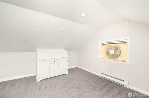 Bedroom - 2102 Jackson Ave, Everett, WA 98203 photo 8 of 8