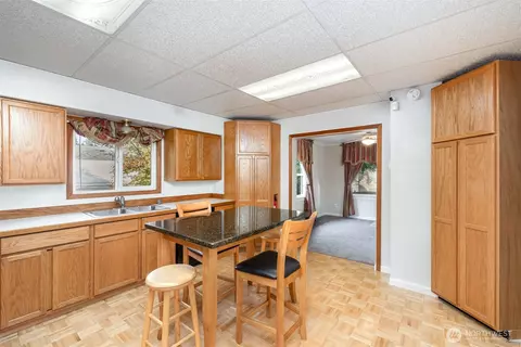 Kitchen - 2102 Jackson Ave, Everett, WA 98203 photo 1 of 3