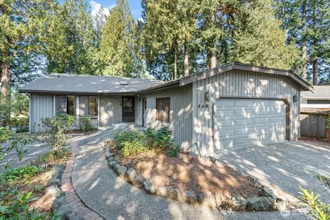 Exterior - 140 Sunset Pl, Sequim, WA 98382 photo 2 of 6