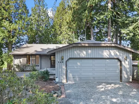140 Sunset Pl, Sequim, WA 98382