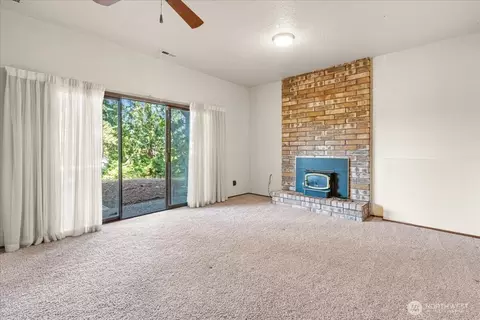 Living - 140 Sunset Pl, Sequim, WA 98382 photo 3 of 3