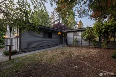 12828 SE 186th Pl, Renton, WA 98058