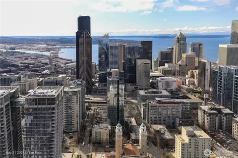 800 Columbia St #715, Seattle, WA 98104