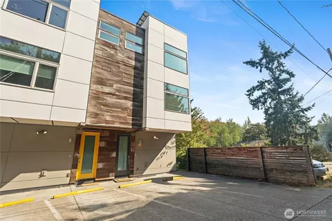 4529 Rainier Ave S #B, Seattle, WA 98118