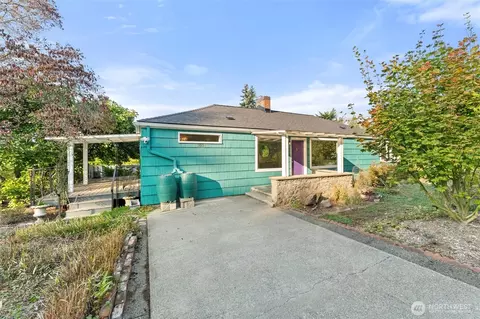 1804 S 107th St, Seattle, WA 98168