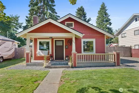 807 S Pearl St, Centralia, WA 98531