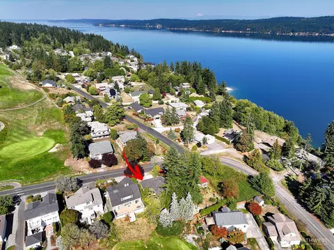 4960 Harbor Hills Dr, Freeland, WA 98249