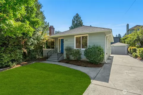 3849 NE 95th St, Seattle, WA 98115