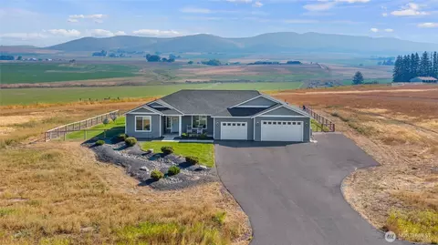 330 Rolling Hill Dr, Ellensburg, WA 98926
