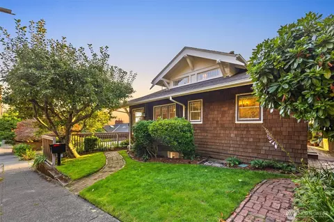 2513 11th Ave W, Seattle, WA 98119