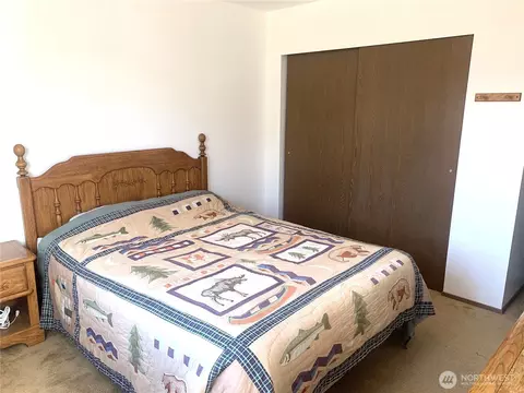 416 Meade Ave, Sumner, WA 98390 photo 17