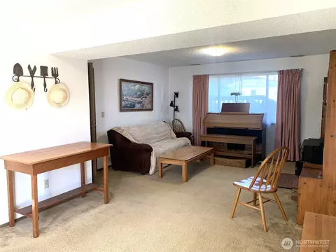 416 Meade Ave, Sumner, WA 98390 photo 21