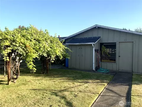 416 Meade Ave, Sumner, WA 98390 photo 25