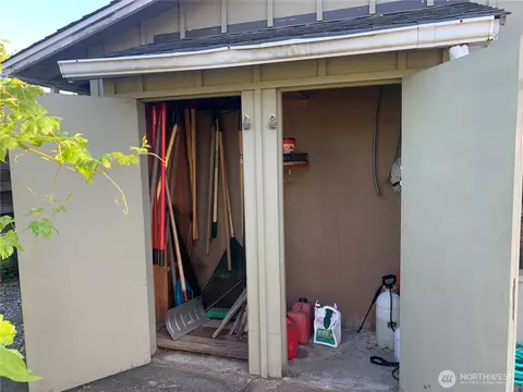 416 Meade Ave, Sumner, WA 98390 photo 29