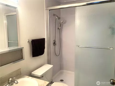 416 Meade Ave, Sumner, WA 98390 photo 18