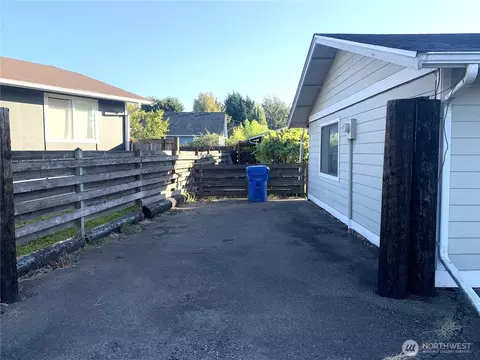 416 Meade Ave, Sumner, WA 98390 photo 32