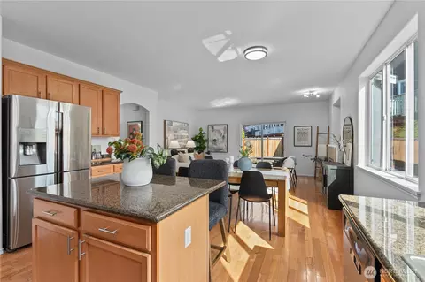 Kitchen - 16225 1st Pl W, Bothell, WA 98012 photo 2 of 3
