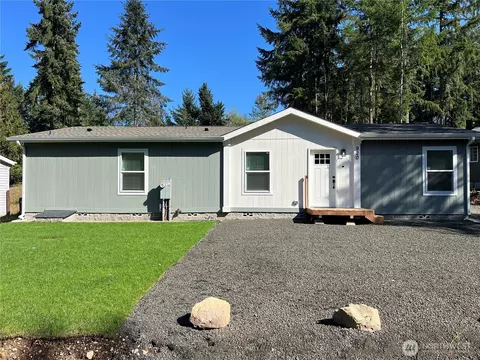920 E Lakeshore Dr W, Shelton, WA 98584