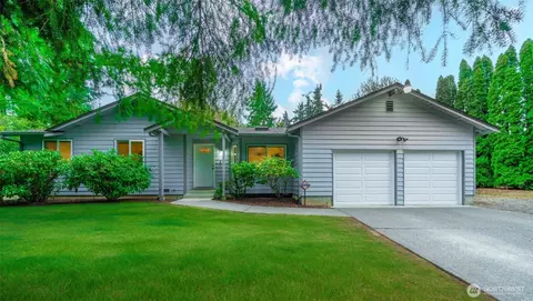 15809 SE 322nd St, Auburn, WA 98092