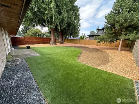 6310 Olympic Dr SE #A & B, Everett, WA 98203 photo 23