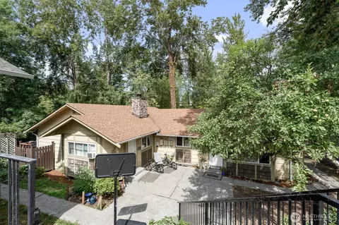 2902 S Monroe St, Tacoma, WA 98409