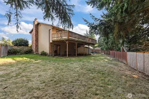 Exterior - 528 213th St SW, Bothell, WA 98021 photo 5 of 6