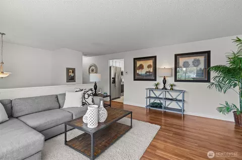 Living - 528 213th St SW, Bothell, WA 98021 photo 3 of 7