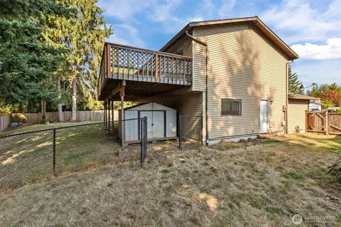 Exterior - 528 213th St SW, Bothell, WA 98021 photo 6 of 6