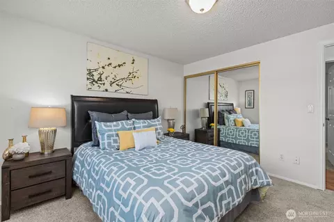 Bedroom - 528 213th St SW, Bothell, WA 98021 photo 3 of 11