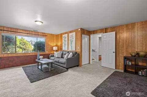 Living - 528 213th St SW, Bothell, WA 98021 photo 6 of 7