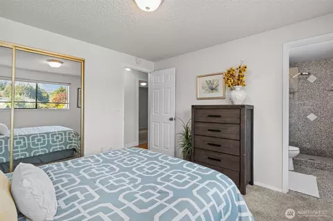 Bedroom - 528 213th St SW, Bothell, WA 98021 photo 4 of 11
