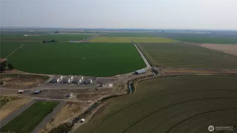 9002 Omer Rd, Othello, WA 99344