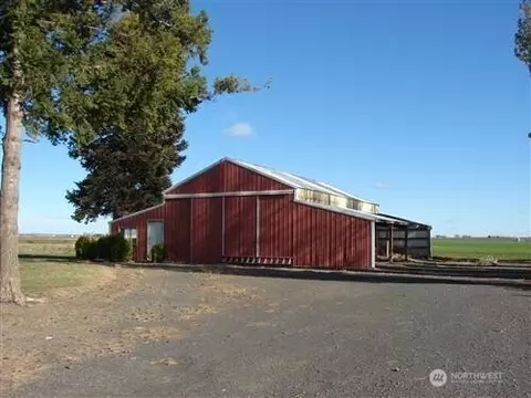9002 Omer Rd, Othello, WA 99344 photo 3