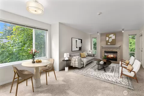 20826 70th Ave W #5, Lynnwood, WA 98036