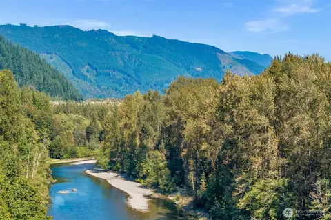 12327 276th St NE, Arlington, WA 98223