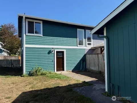 19640 2nd Ave NE, Poulsbo, WA 98370