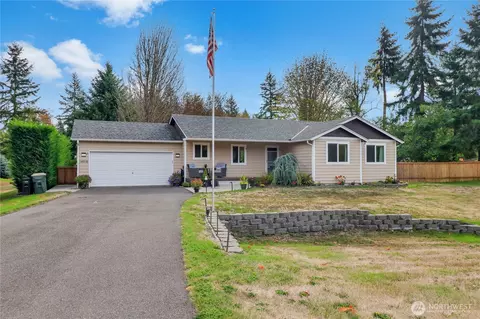 14918 Champion Estates Dr SE, Yelm, WA 98597
